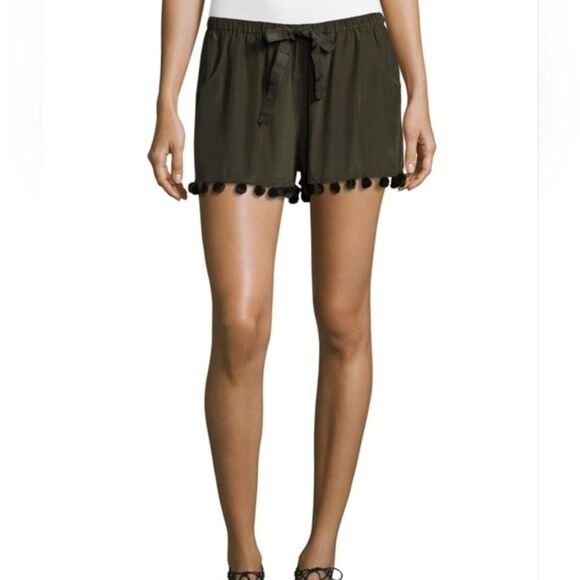 Figue olive 100% silk shorts with pom pom trim - Picture 1 of 10